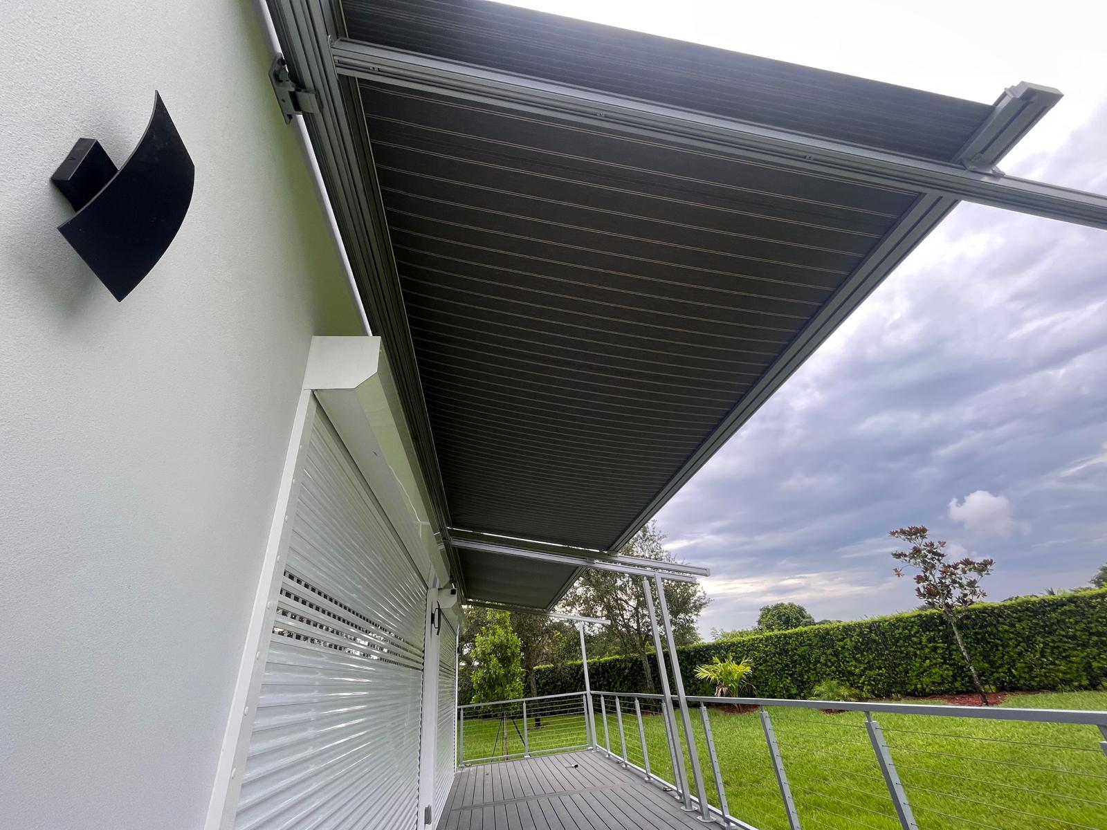 PHOTO-2023-07-18-19-01-41 3 - AWNINGS, PERGOLAS ET SHUTTERS